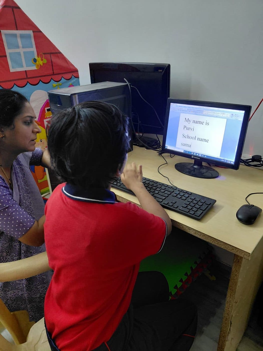 A learning session at Samaavesah Academy
