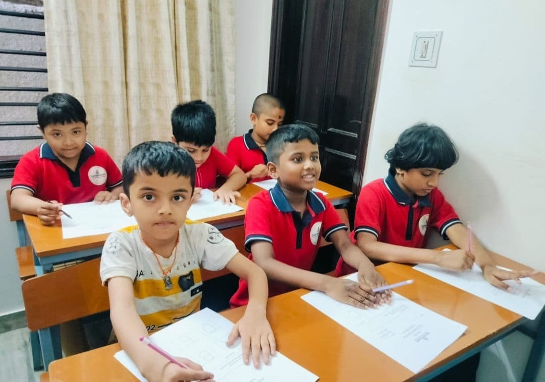 Classroom session at Samaavesah Academy